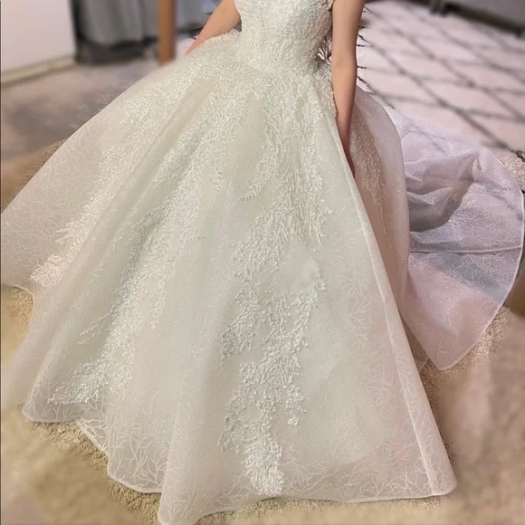 Custom European wedding dress!